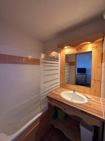 Studio, 2 Personnes, Les Balcons De Recoin Chamrousse Extérieur photo